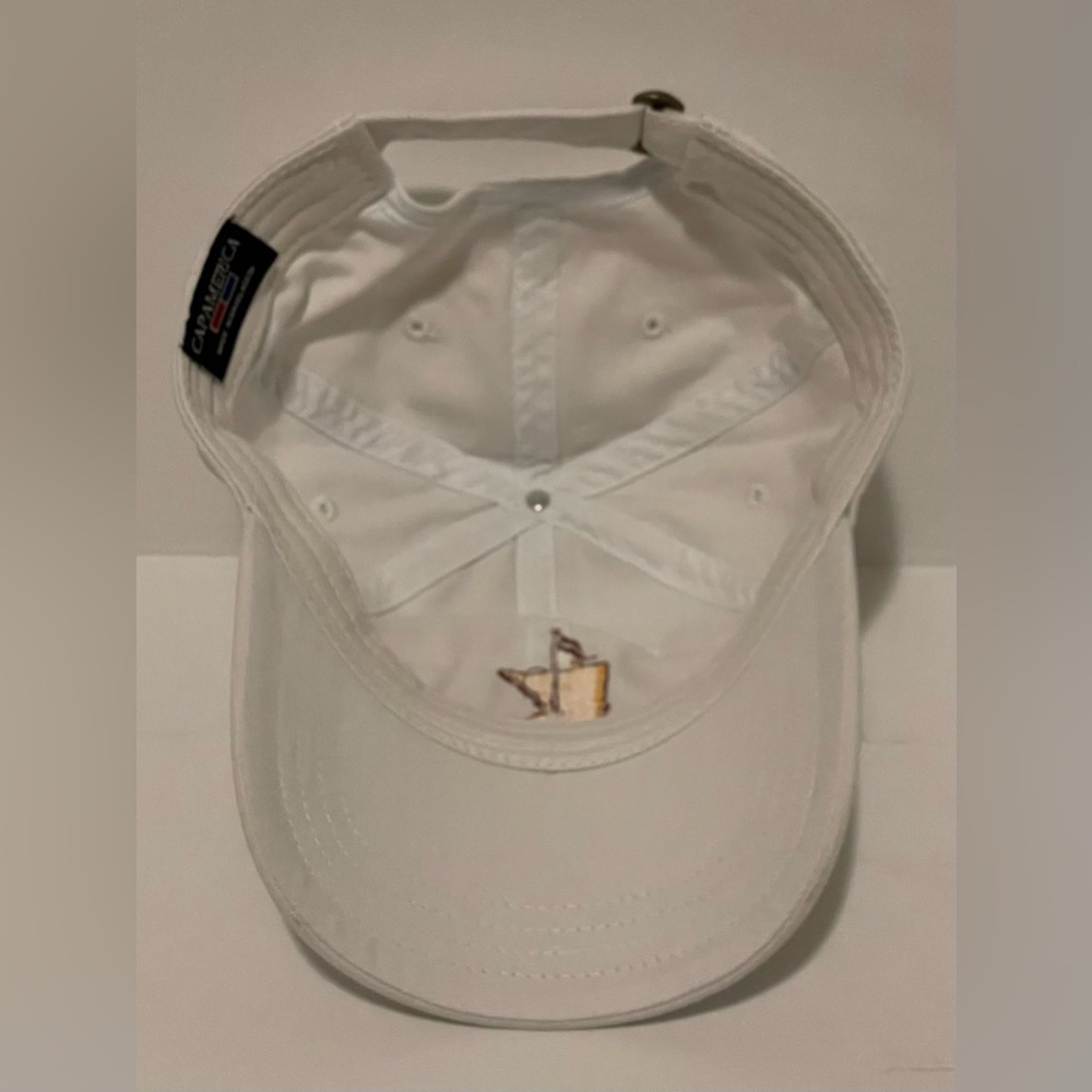 White Hat with Maroon and Gold Minnesota Golden Gophers Embroidered Logo - Picture 3 of 4